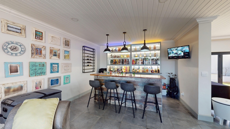 3 Bedroom Property for Sale in The Links Western Cape